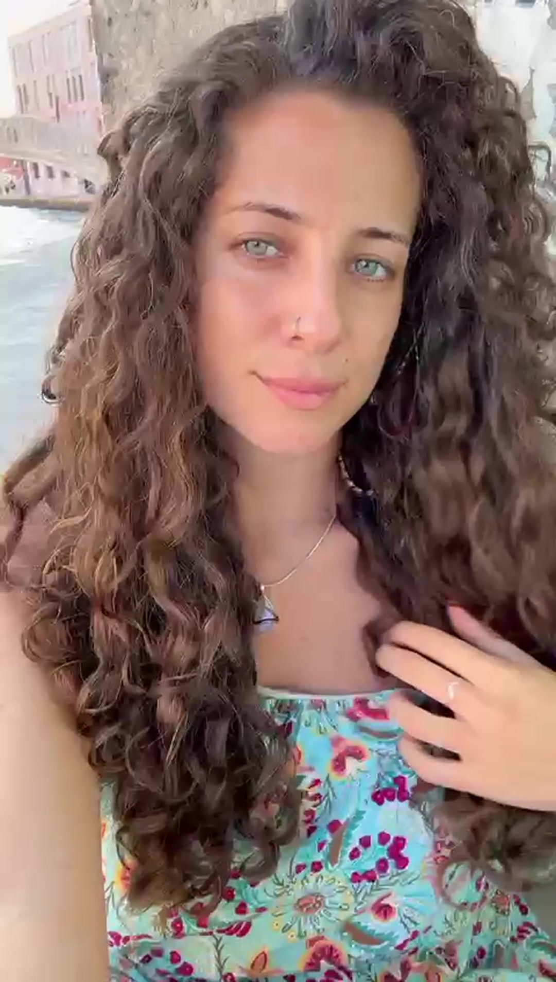 Beautiful Italian titties [GIF] - free porn video