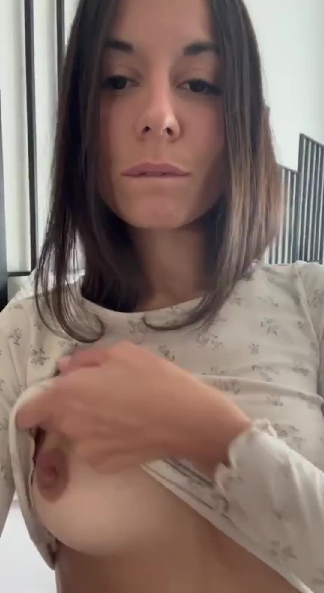 cute girl look, fresh composed look, fresh edge, clean little mood - free porn video