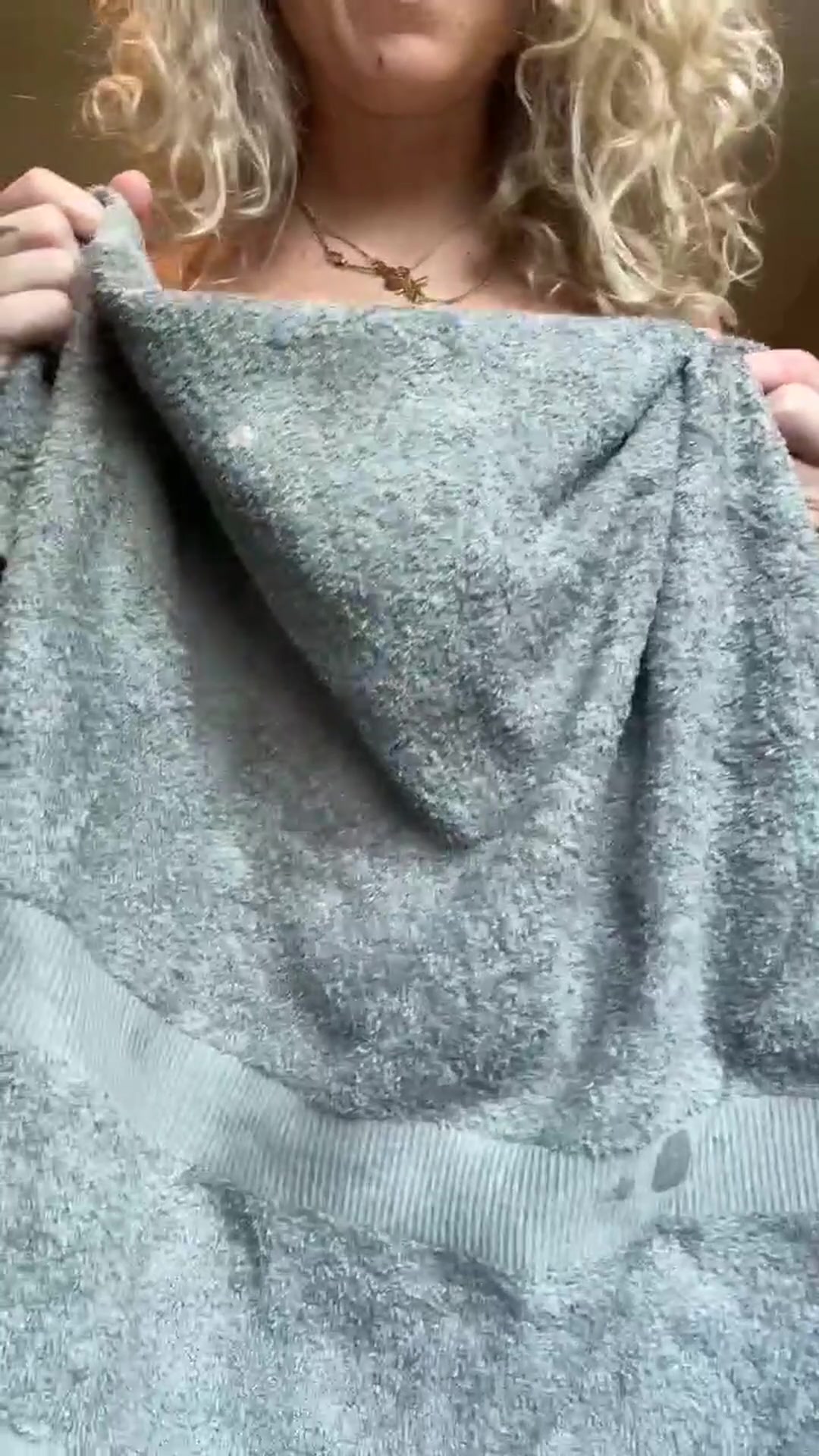 Towel drop.. - free porn video