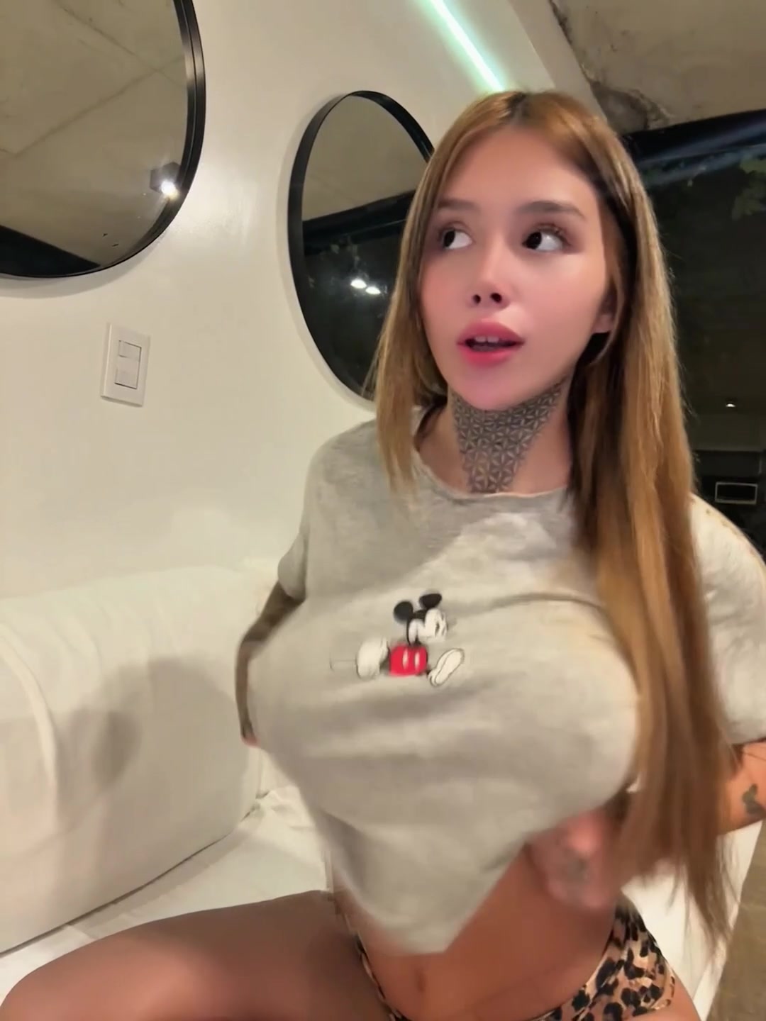 push me just enough to give up. - free porn video