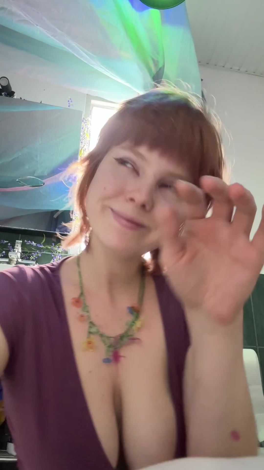 From good girl to bad girl in a few seconds - free porn video