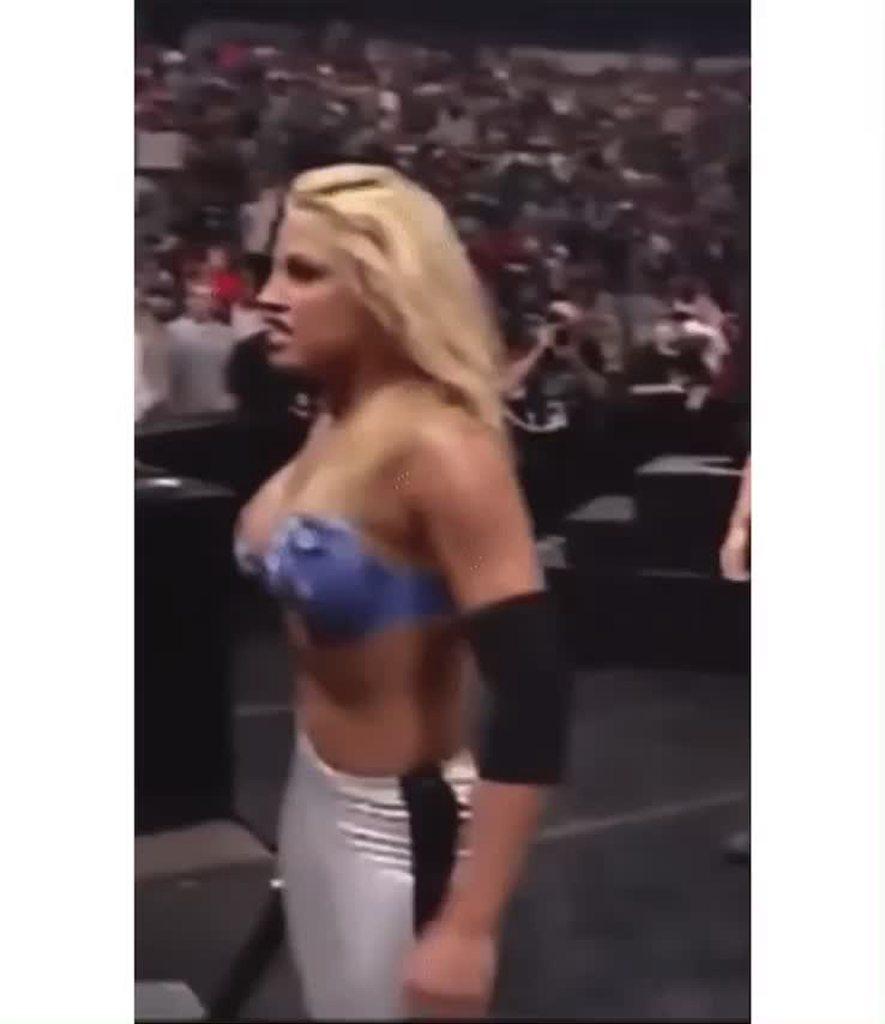 Trish Stratus in a sexy blue bra! - free porn video