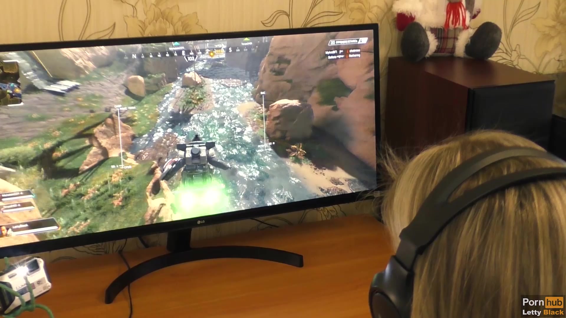 Gamer Girl Rocking a Black Skirt - free porn video