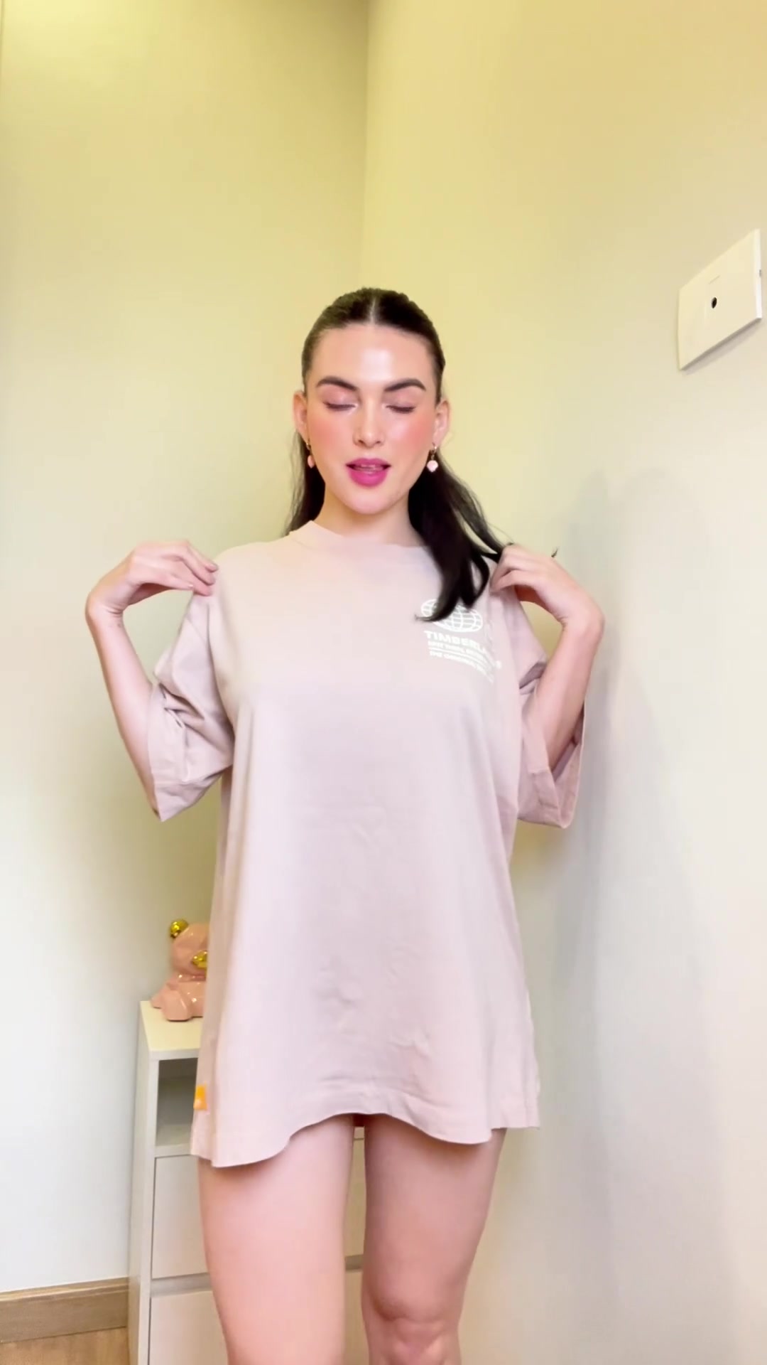 my plump ass and perky boobs need ur strong hands - free porn video