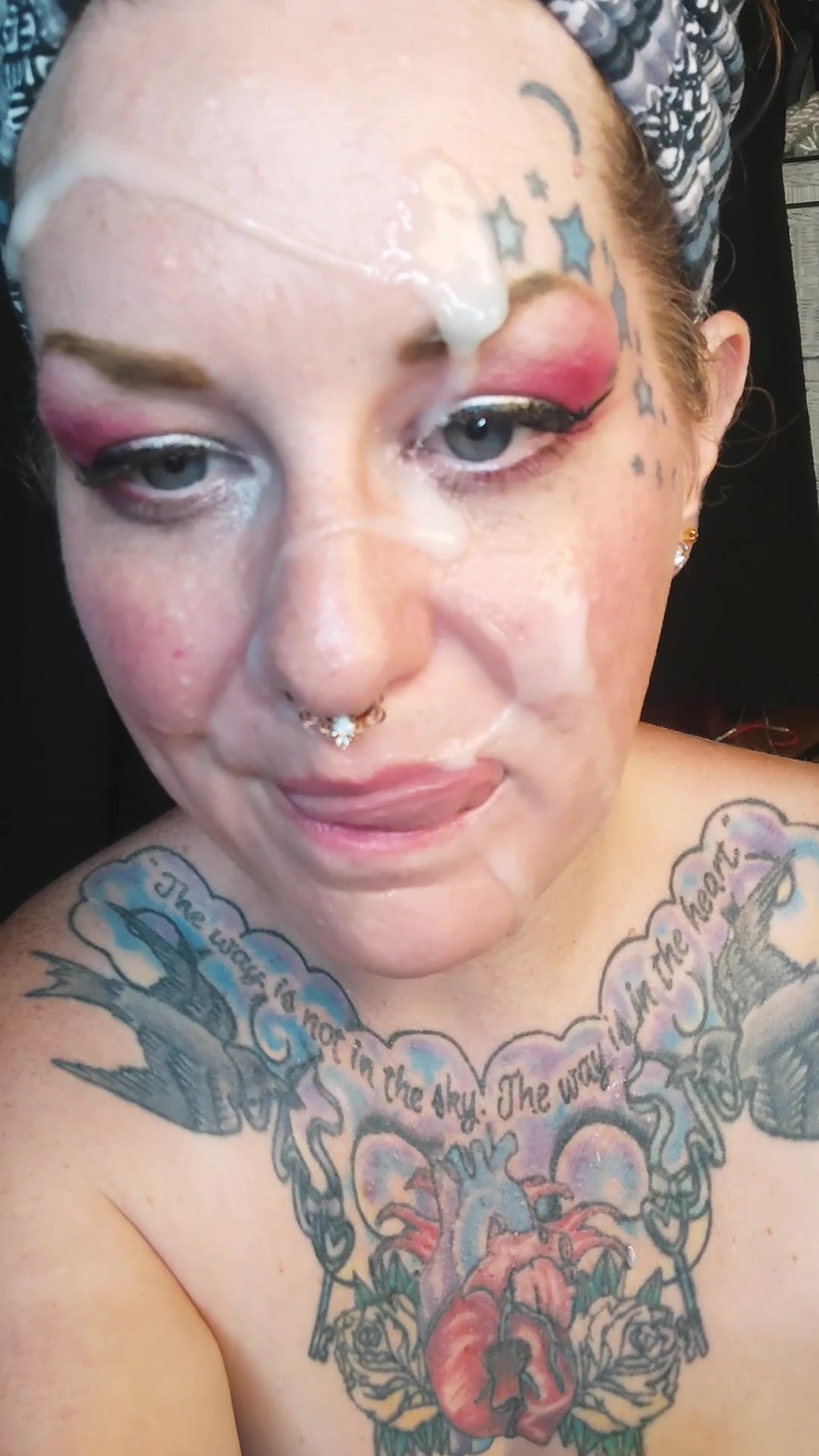 Amelia-Marie eats her facial. - free porn video