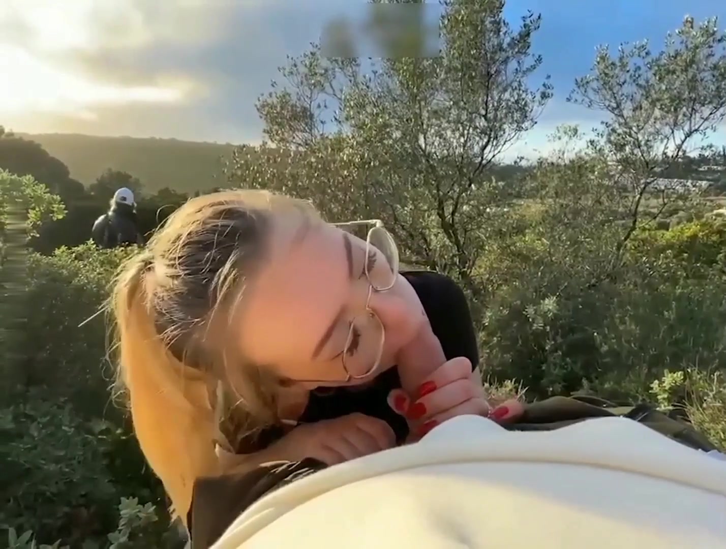 Surprised, but GF didn't stop anyway - free porn video
