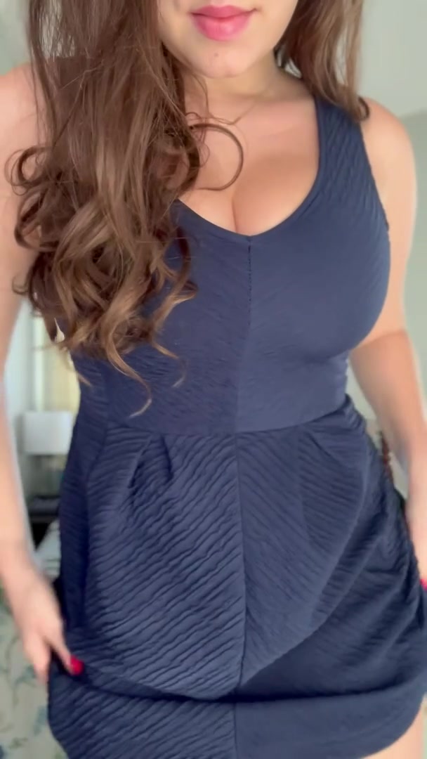 this sexy dress complements my fuckable body so well - free porn video