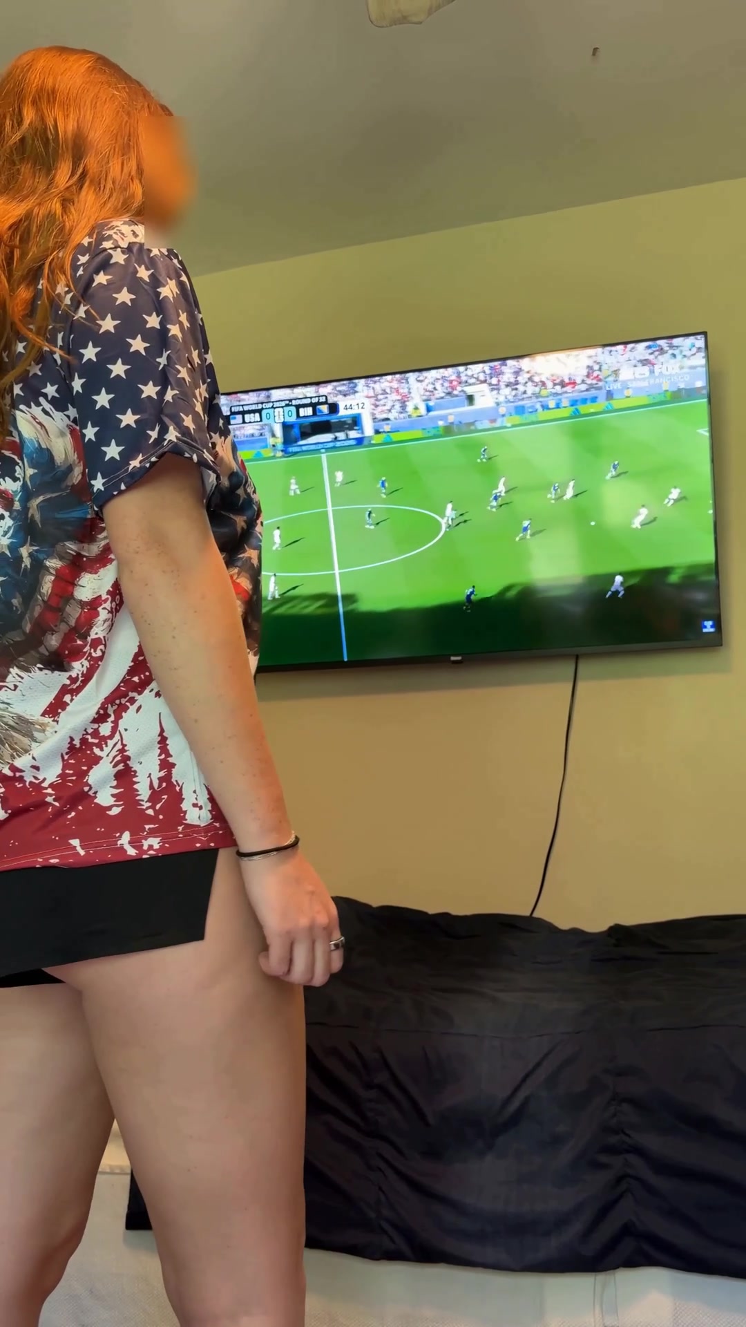 Victory Run after one of the many USA Goals. My favorite part is the player getting excited for my tits [F] - free porn video