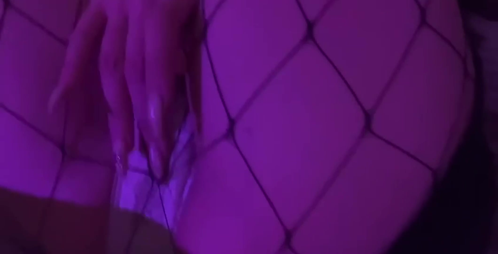 rubbing pussy through panties - free porn video