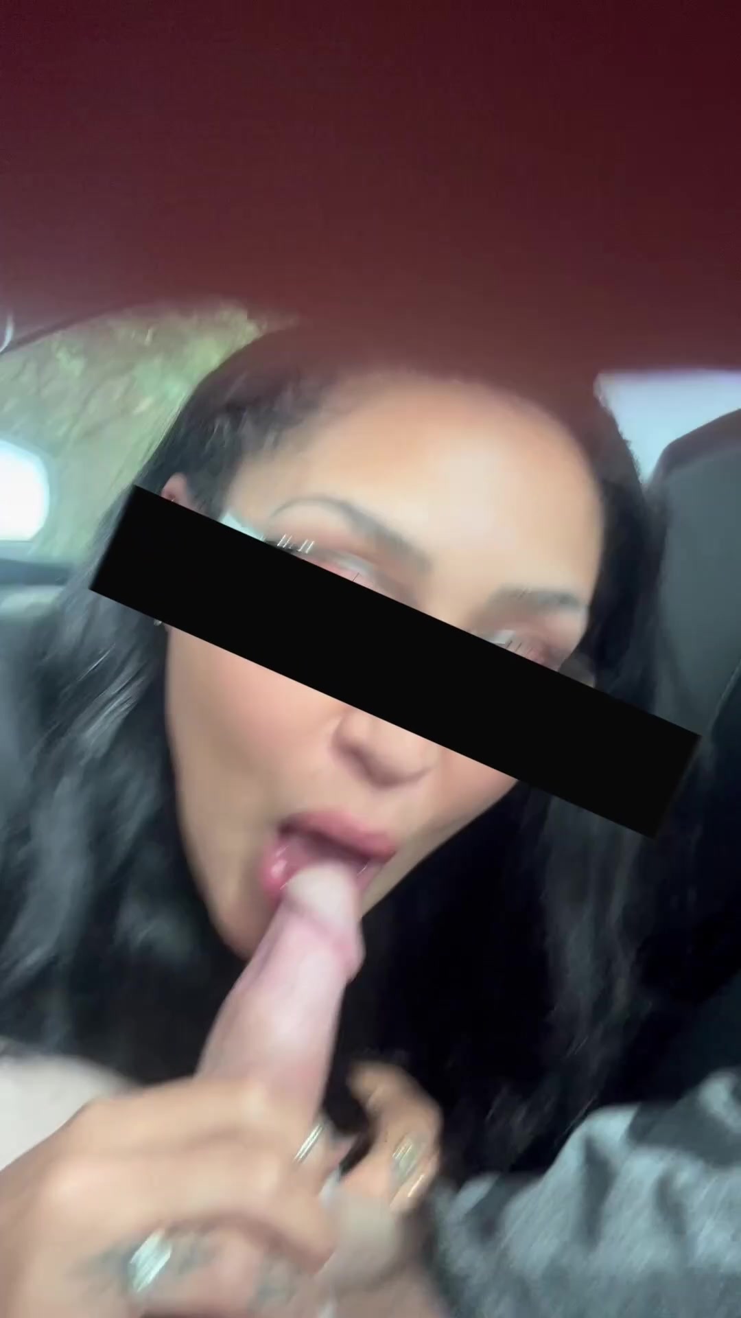 Suck in the truck - free porn video