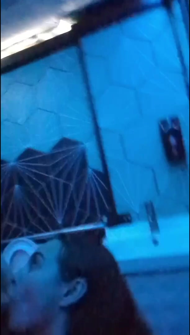 Fucking in the nightclub bathroom - free porn video