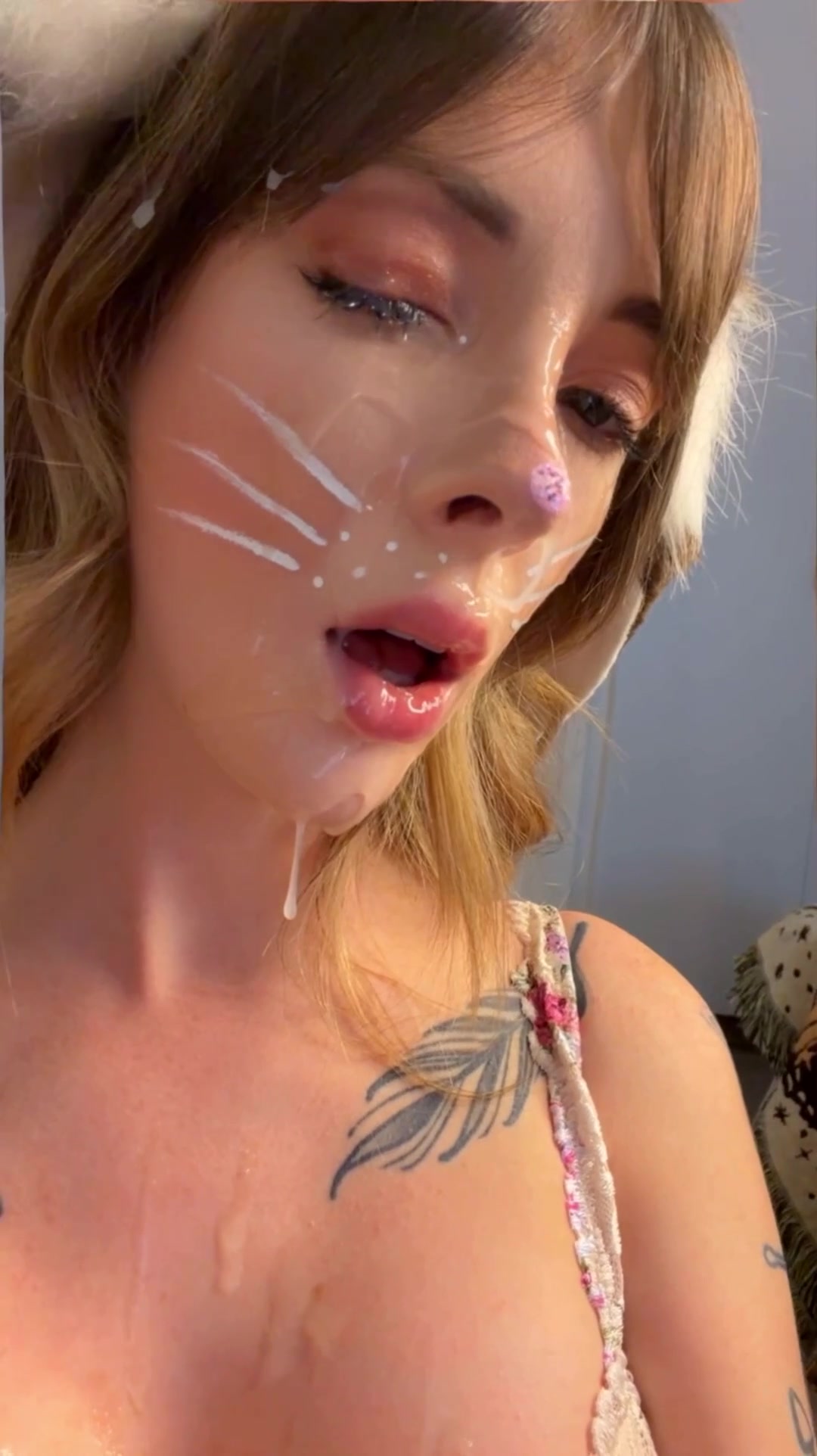 Jesus may have died for your sins but I took a facial for your pleasure… Happy Easter! - free porn video