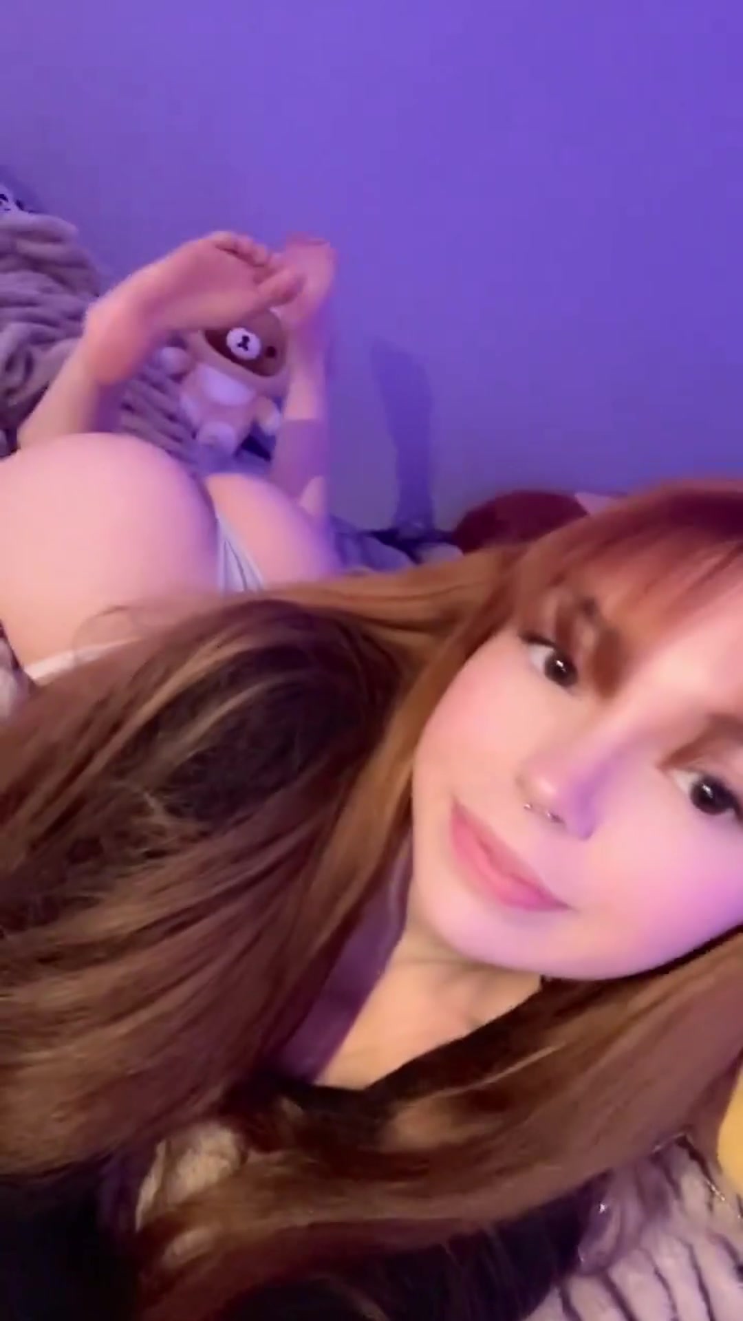 Who is she? - free porn video