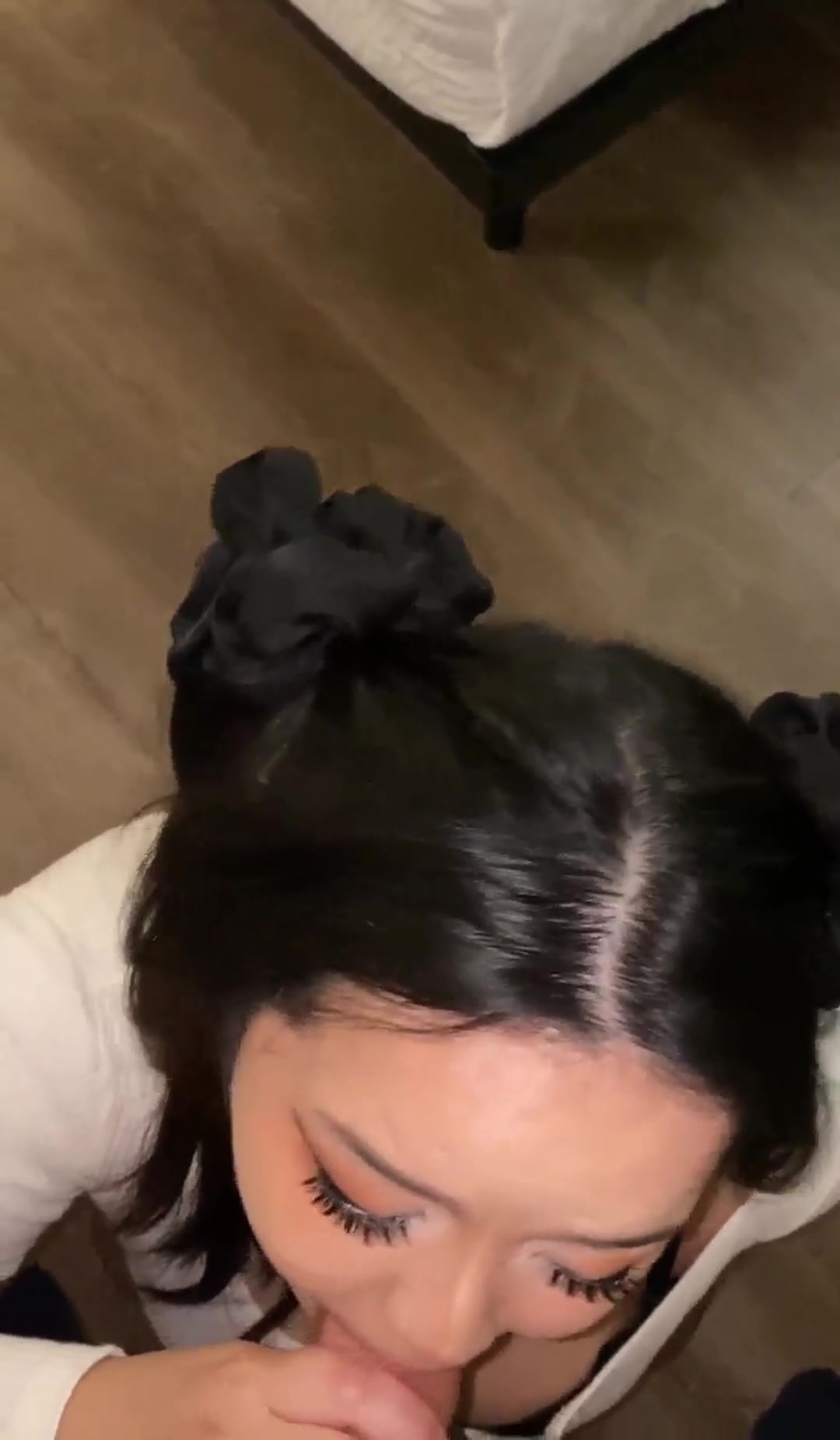 Asian give the best blowjob - free porn video