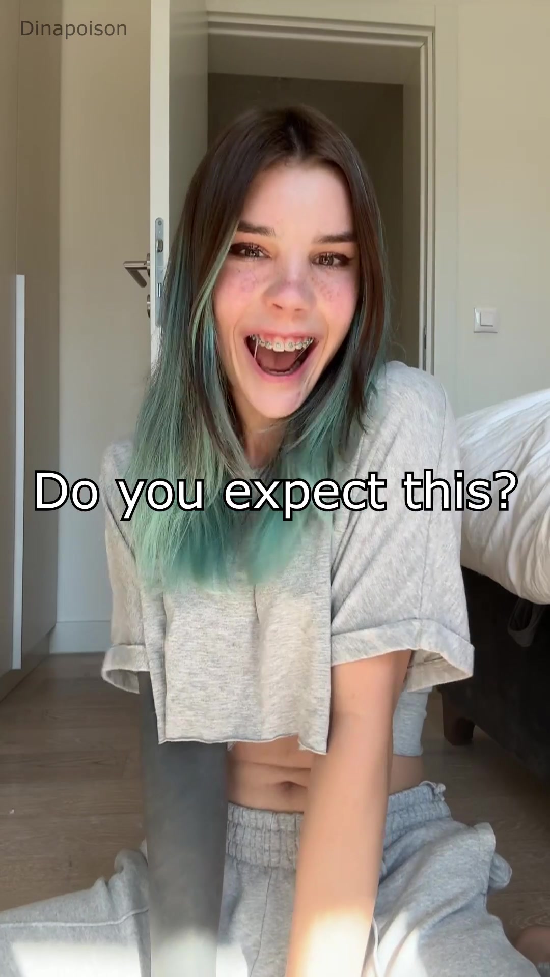 Love surprise trans its so hot like i'd not even be mad i'd be like fuck it bigger one tops - free porn video