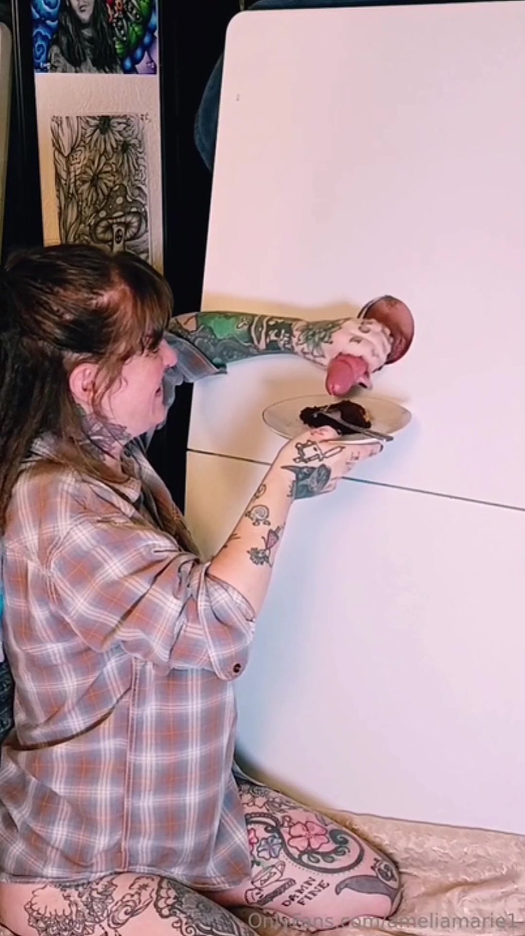 Will is an amazing cum dispenser! - free porn video