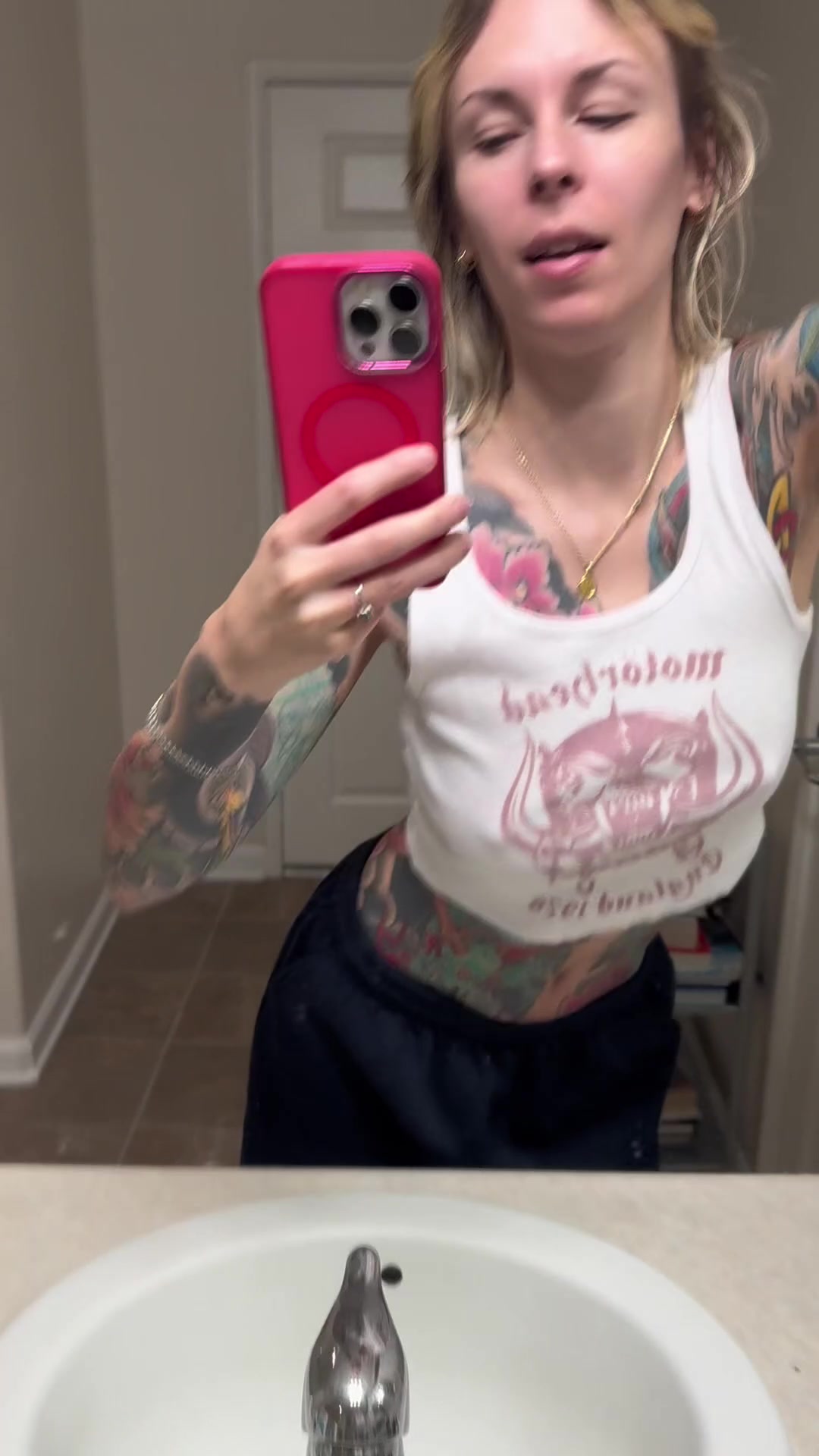 pov we fuck after I clean your place - free porn video