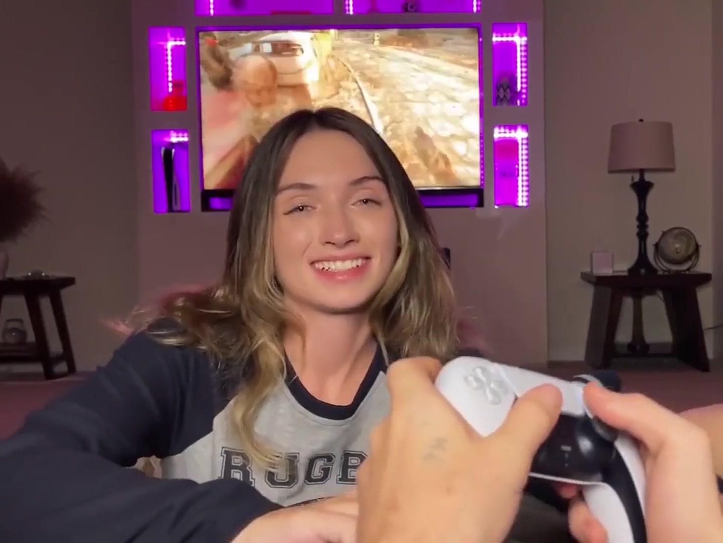 Nothing stops a gamer from playing - free porn video