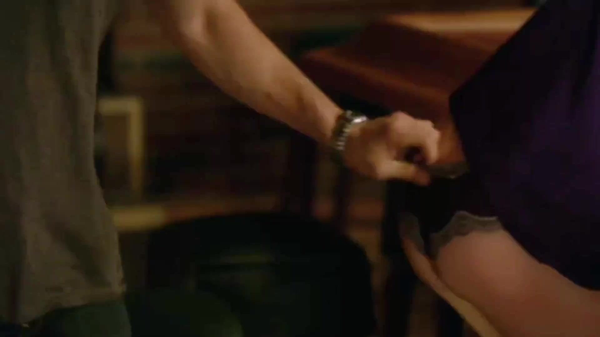Mary-Louise Parker - Weeds (2011) - free porn video