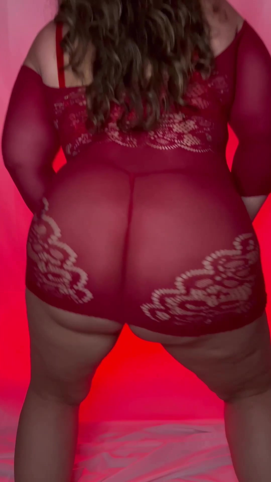 Fat and juicy booty - free porn video