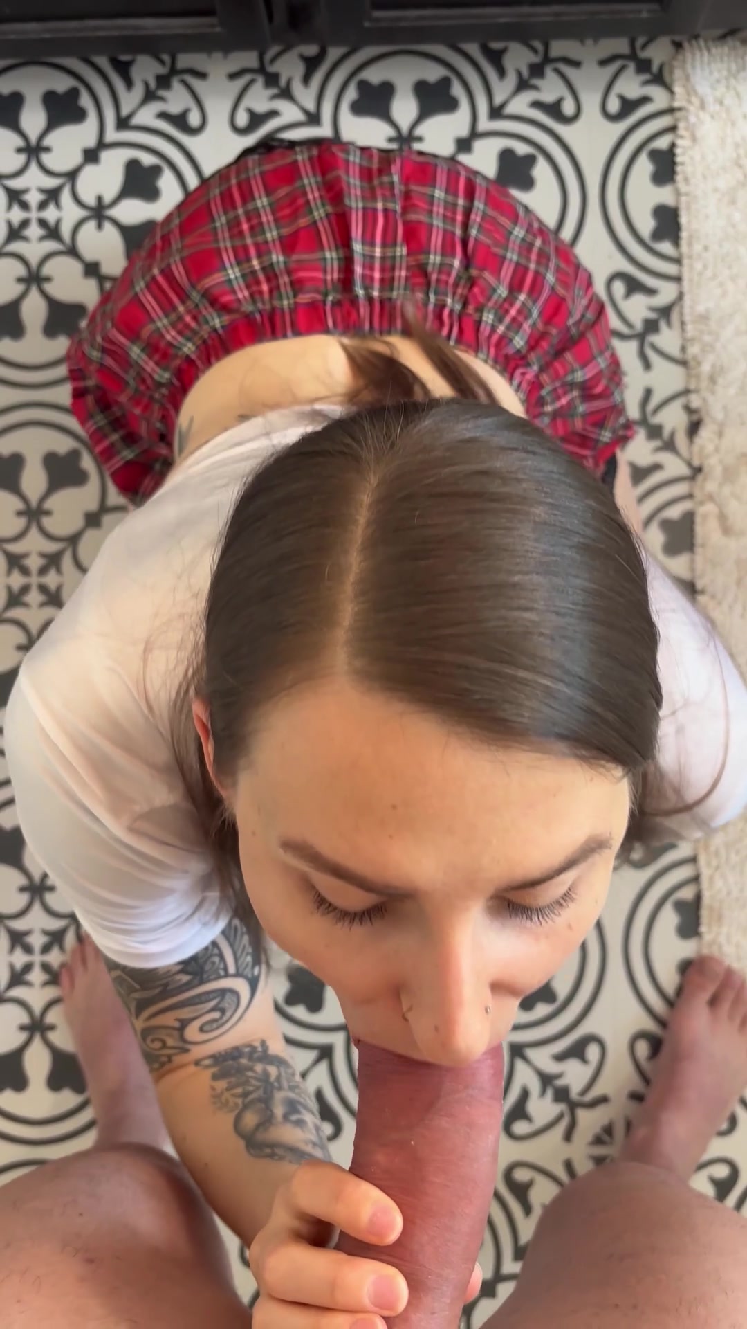 On my knees like a good wife - free porn video