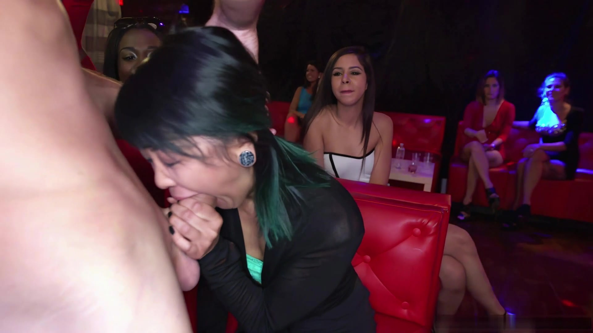 A Great Party.... - free porn video