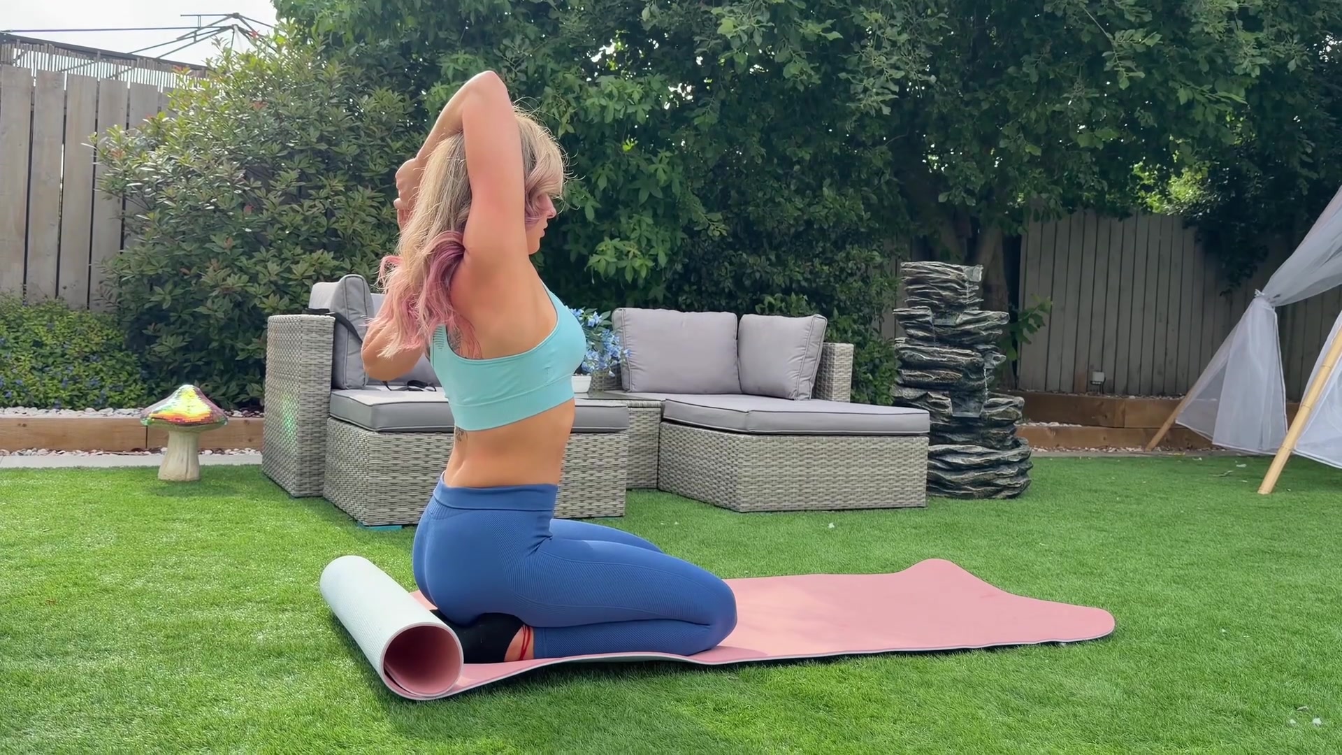 My step bro fucked me while I did yoga - free porn video