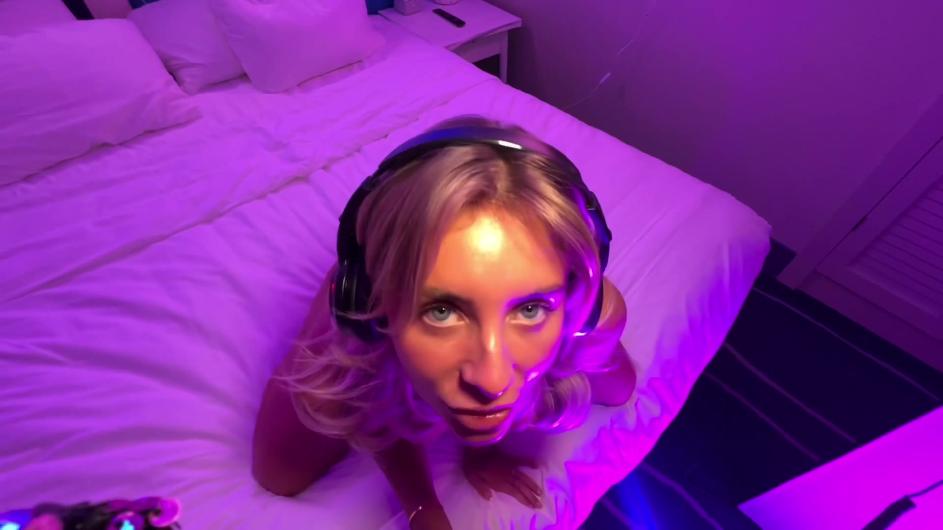 She needed a dj session and big dick - free porn video