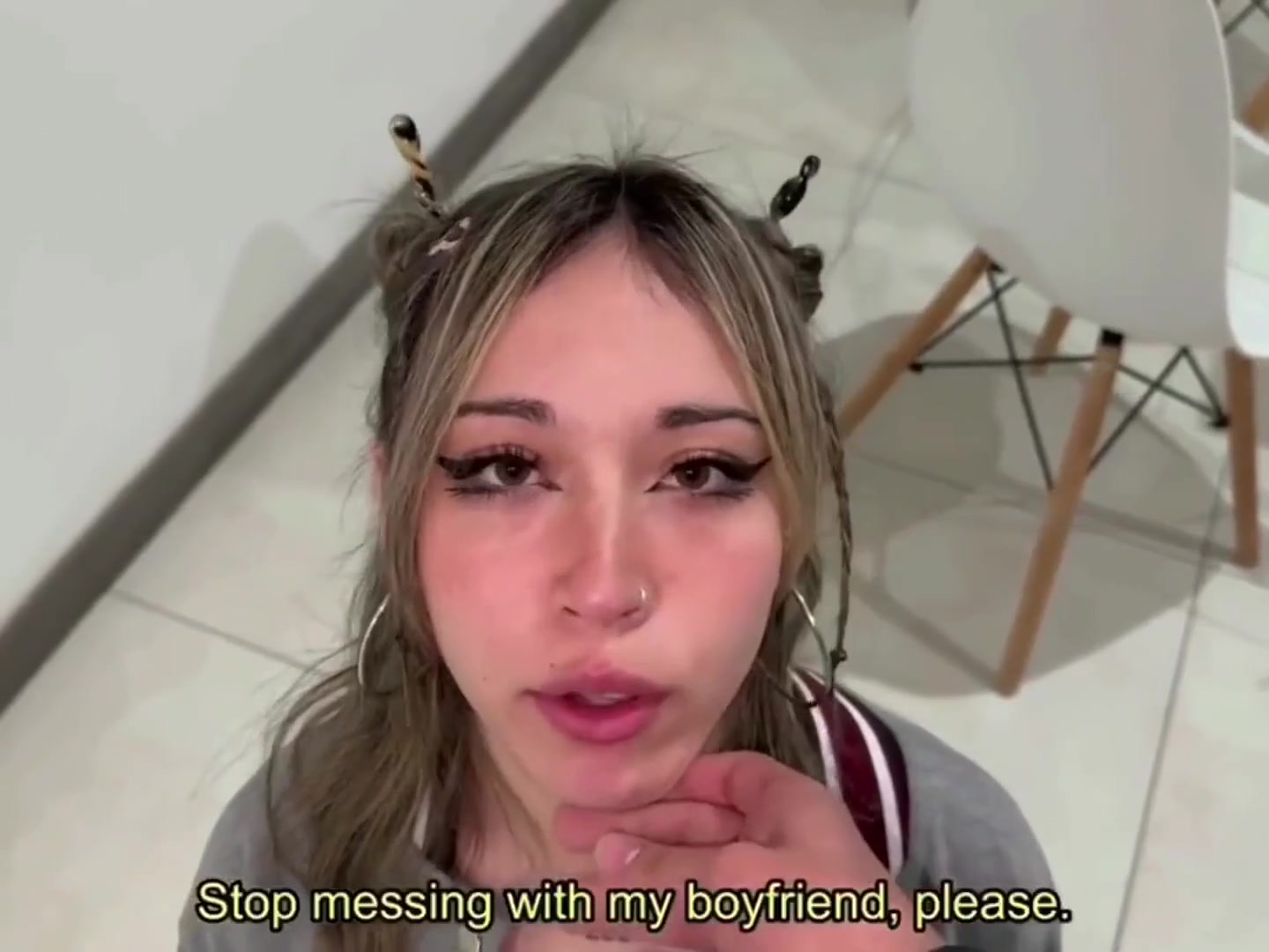 Thats a real cumslut - free porn video