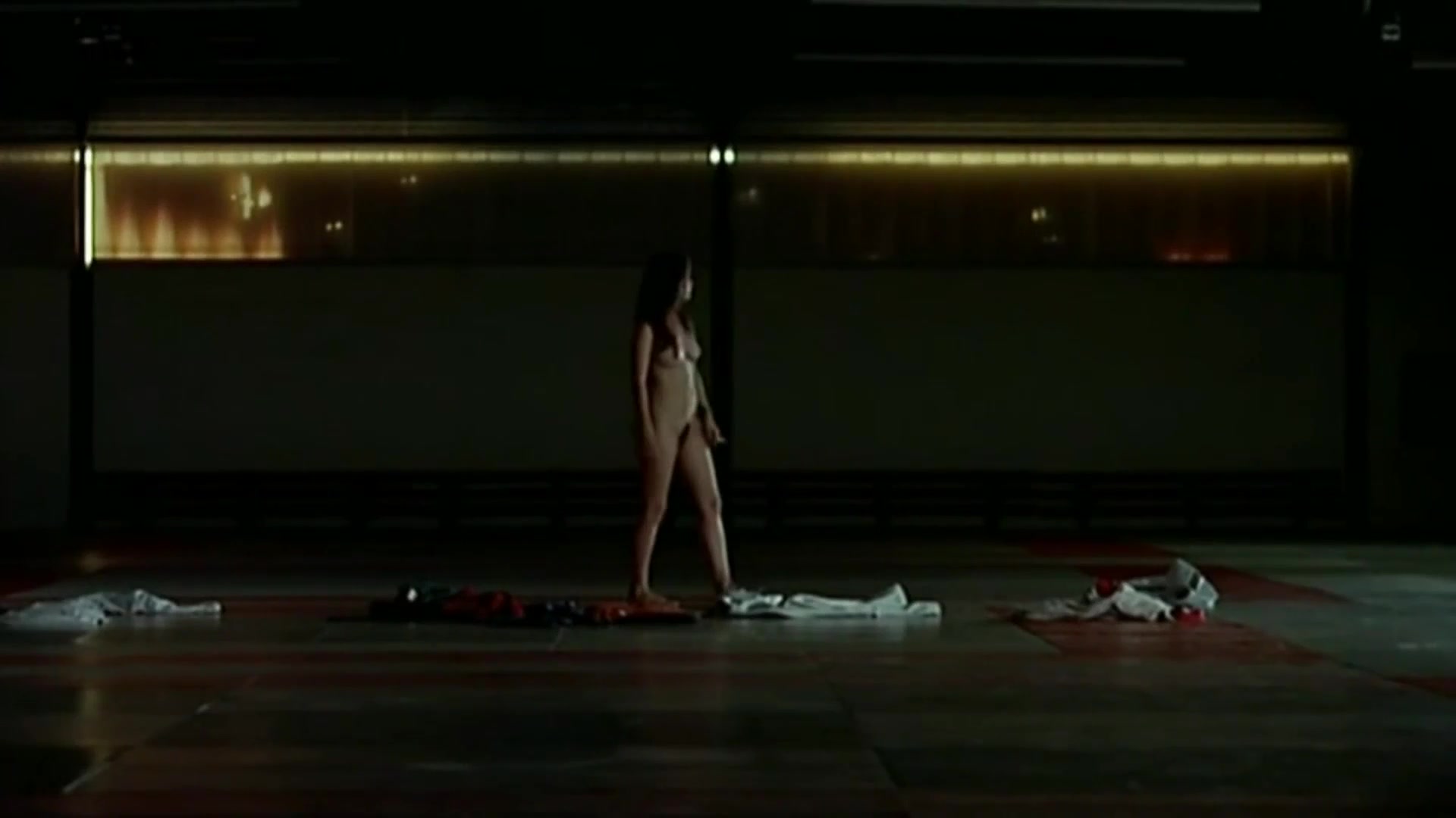 Cold Showers (2005), Salomé Stévenin. - free porn video