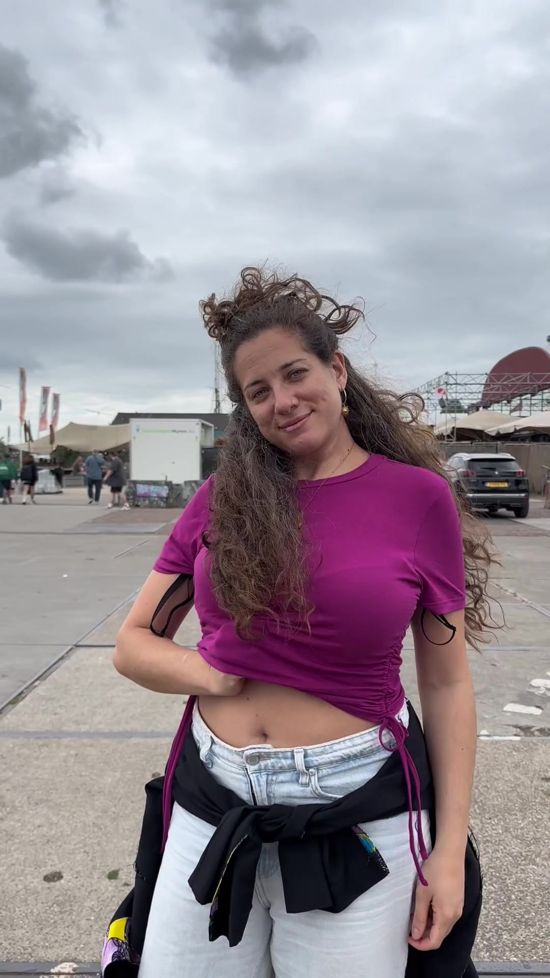 Getting rid of this annoying bra! - free porn video