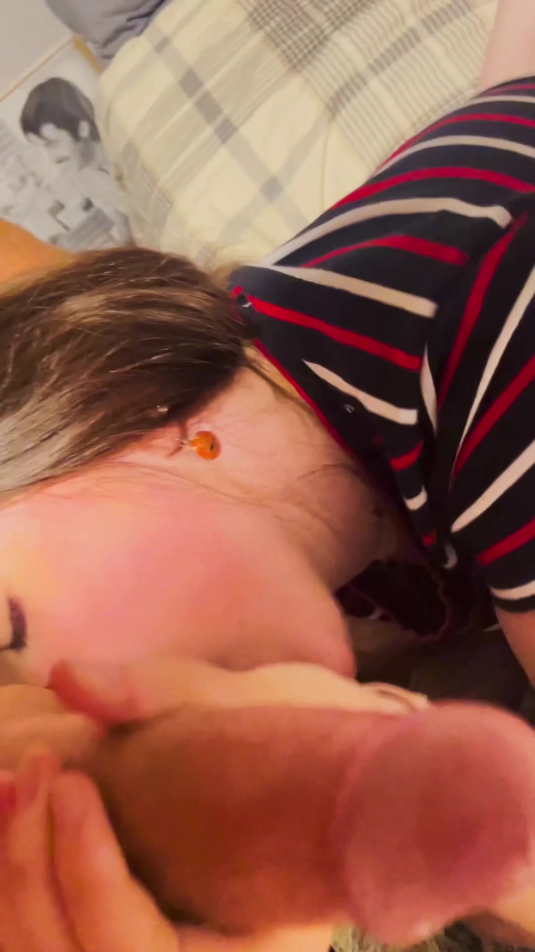 My friends 21 year-old brother found out about what I do on the weekends and secretly reached out asking me to fuck his girlfriend - free porn video