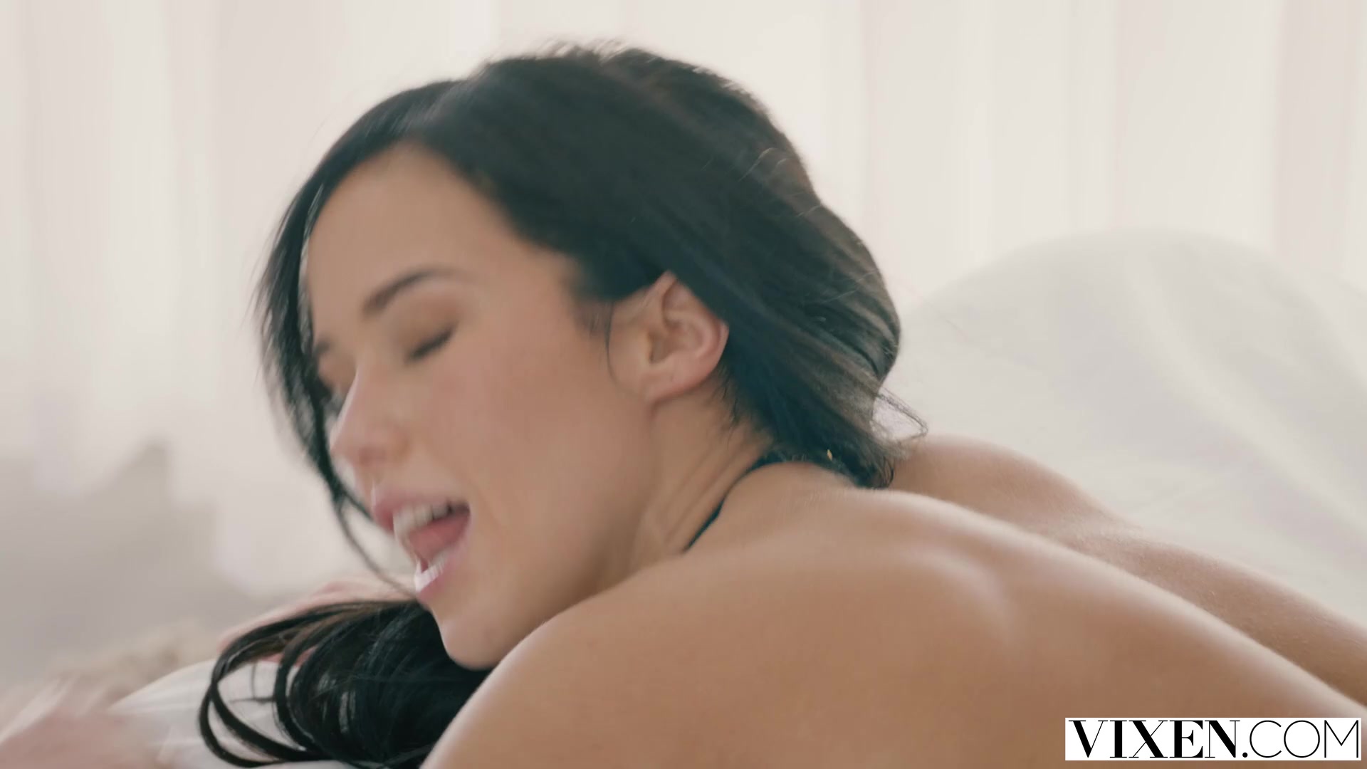 Gorgeous as can be - free porn video