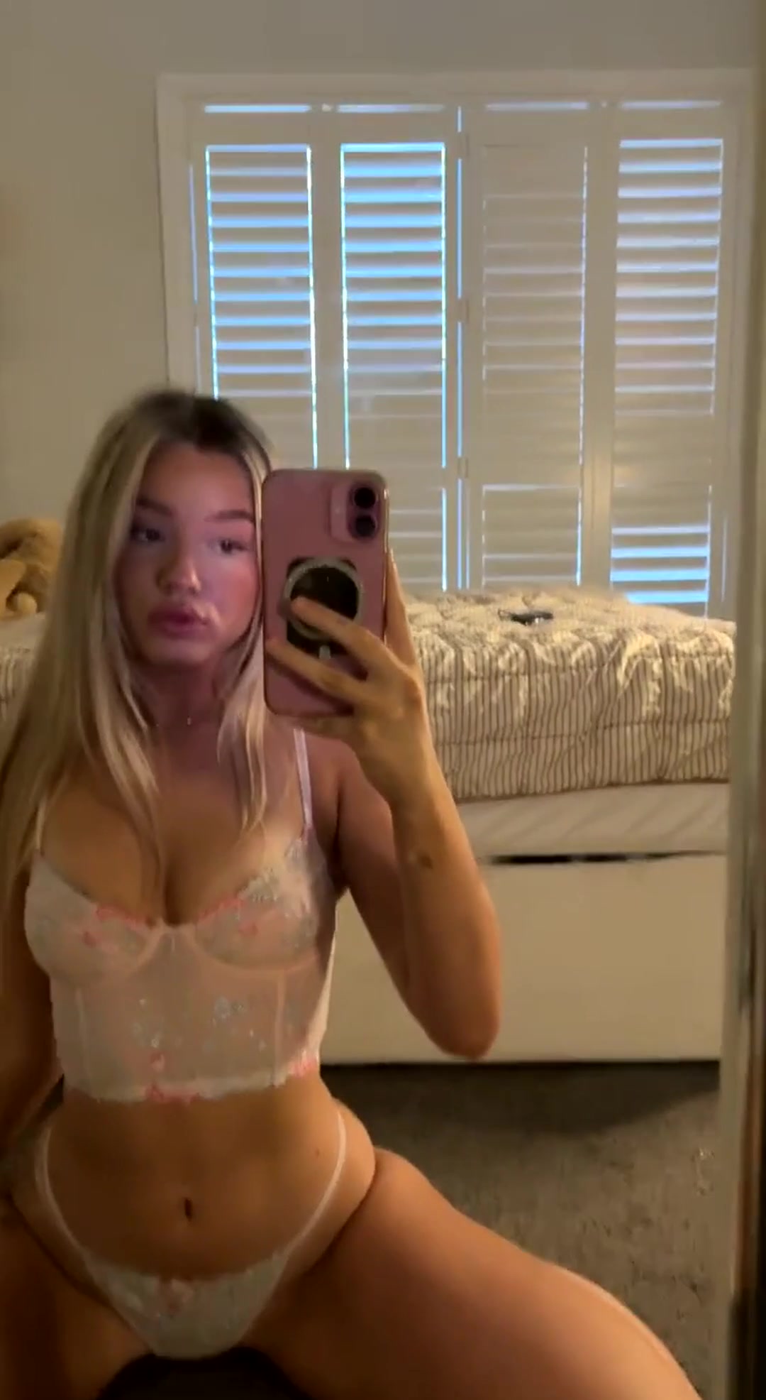 Wanna be my new fuckbuddy? - free porn video
