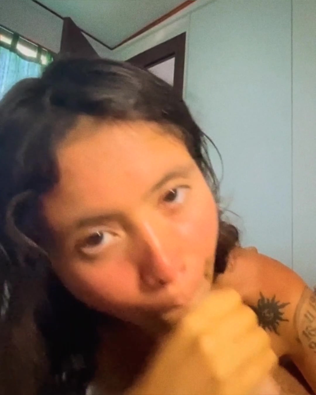 me gusta hacer mamadas, creo que se me da bien - free porn video