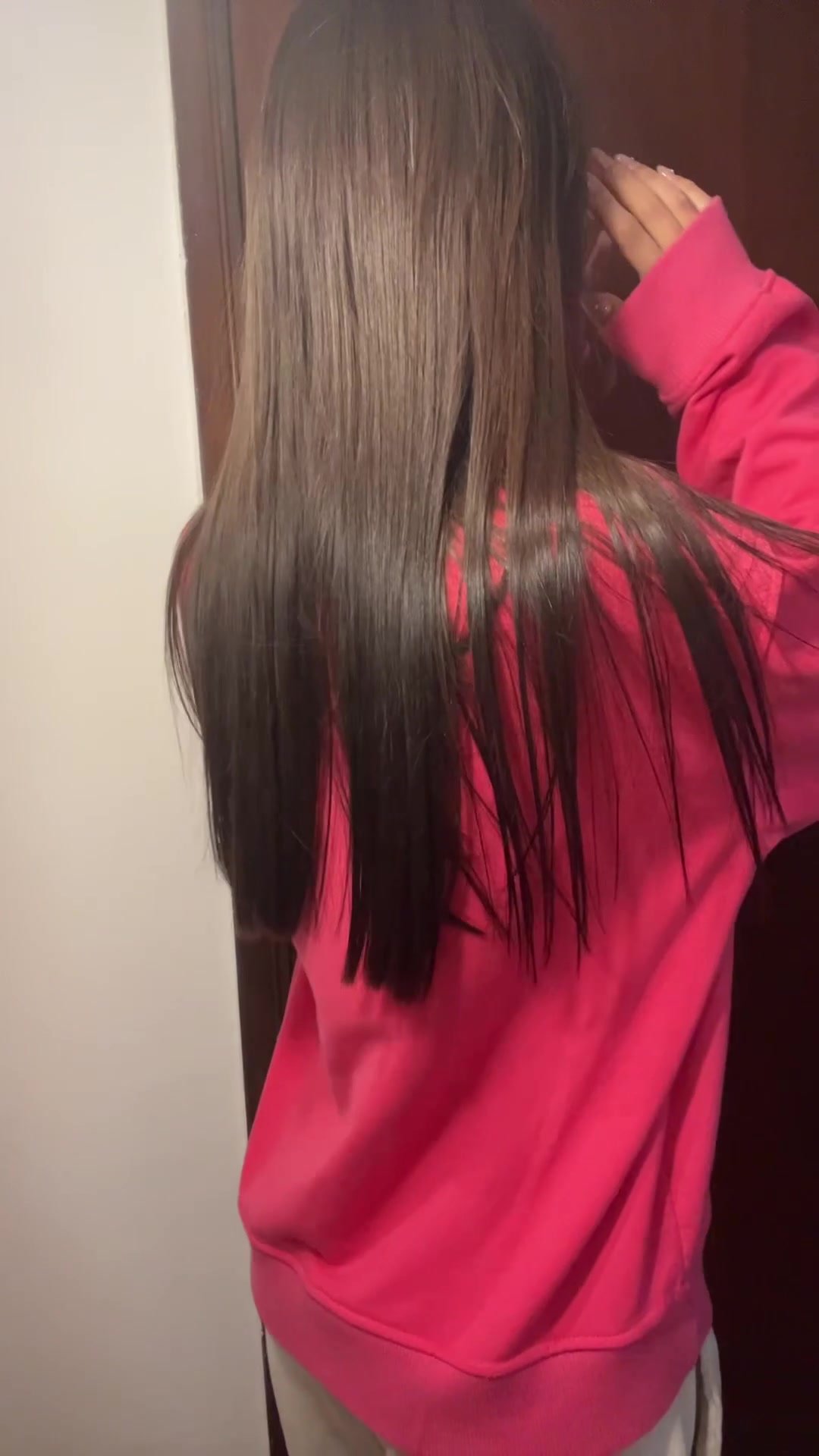 Am I the only girl that actually drops nudes to Redditors? Try me and find out - free porn video