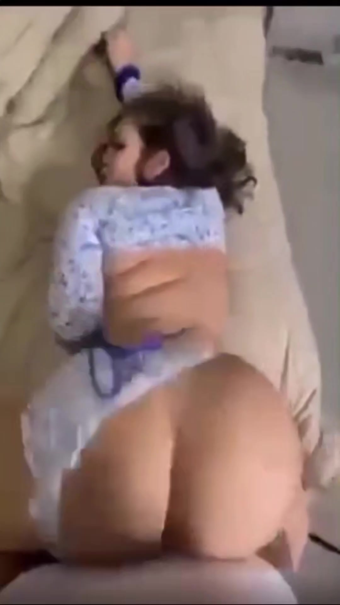 A clapping ass with step sis - free porn video