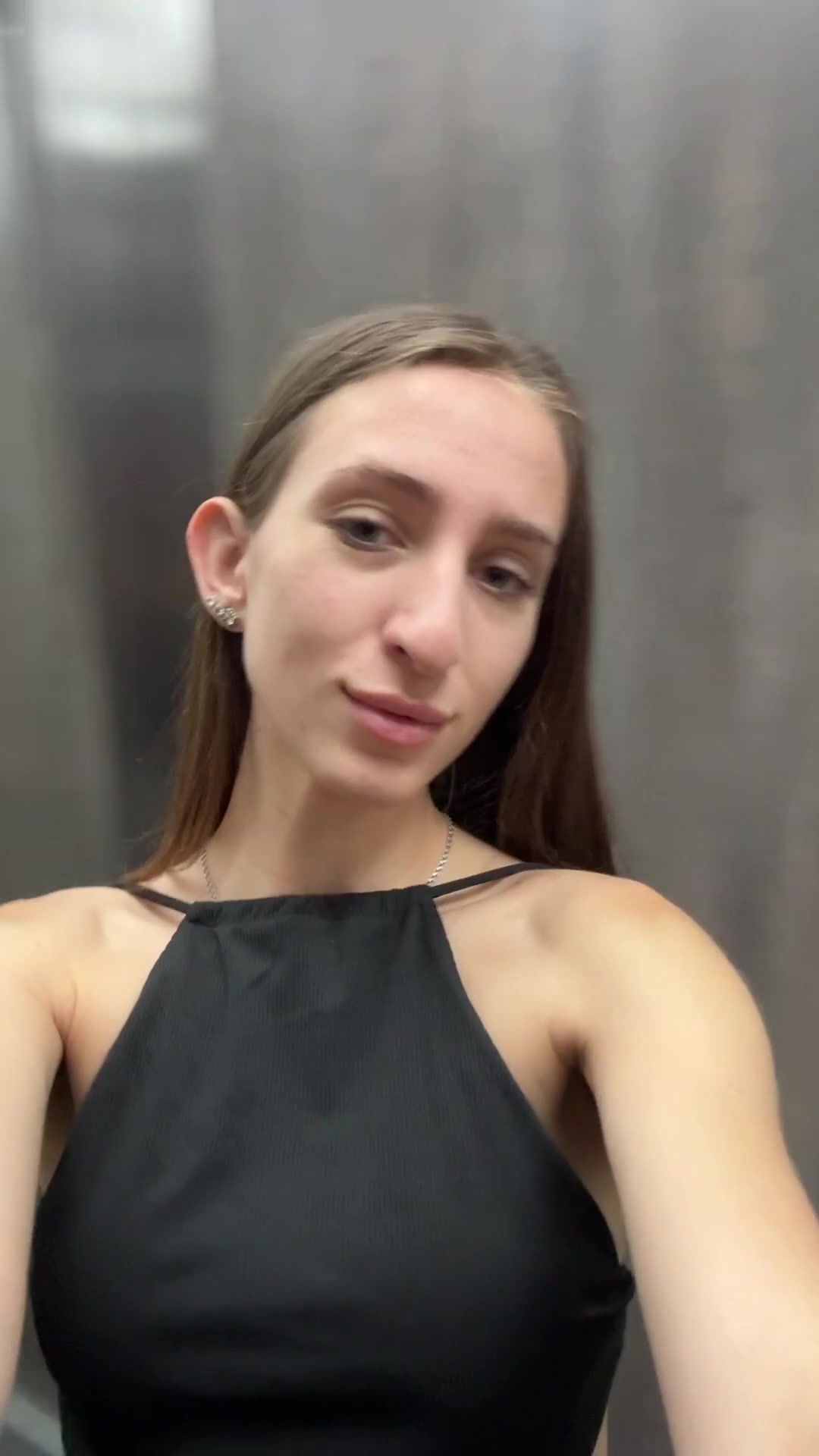 It was only in the elevator that I noticed I was without panties - free porn video