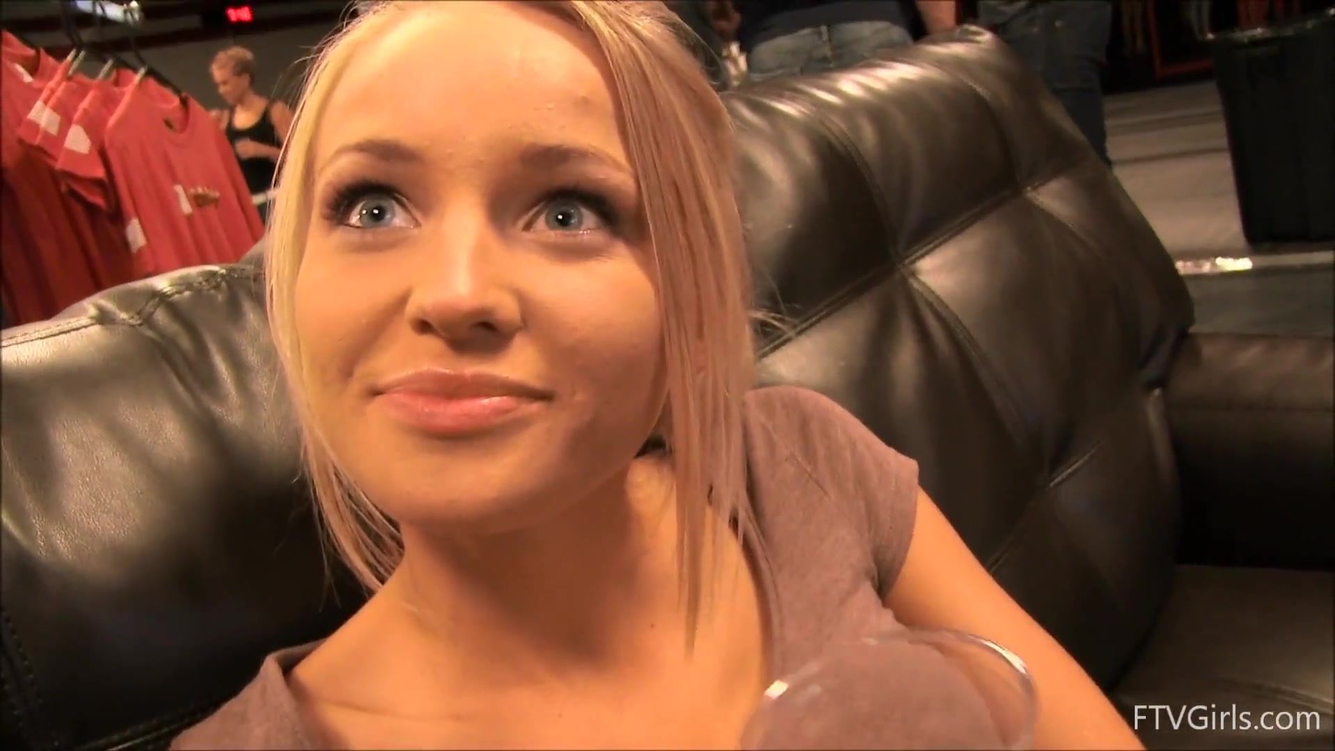 No Panties - free porn video