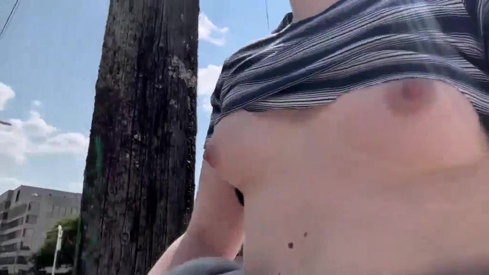 Made some guys happy with my tits hanging out - free porn video