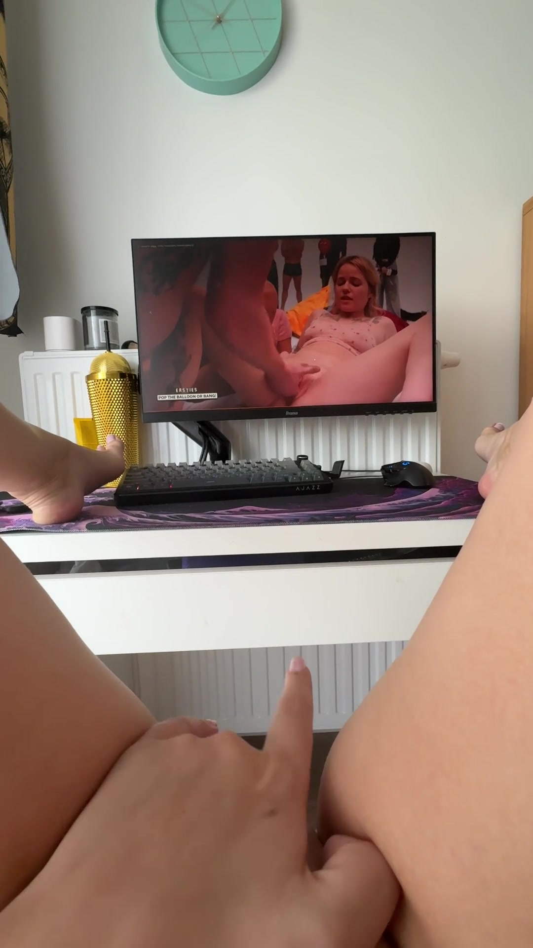 My favorite porn is where guys make women feel good - free porn video