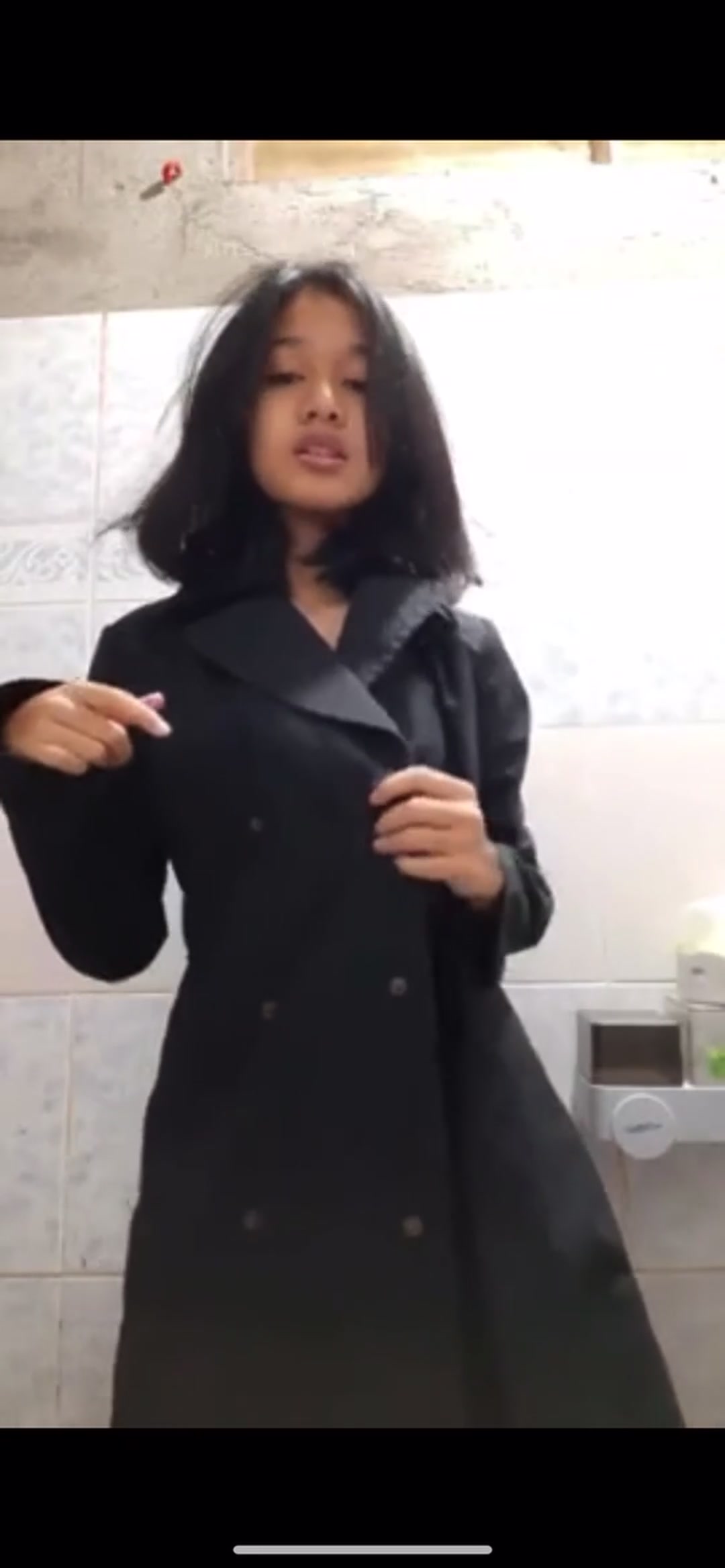 Does anyone have more of her? - free porn video
