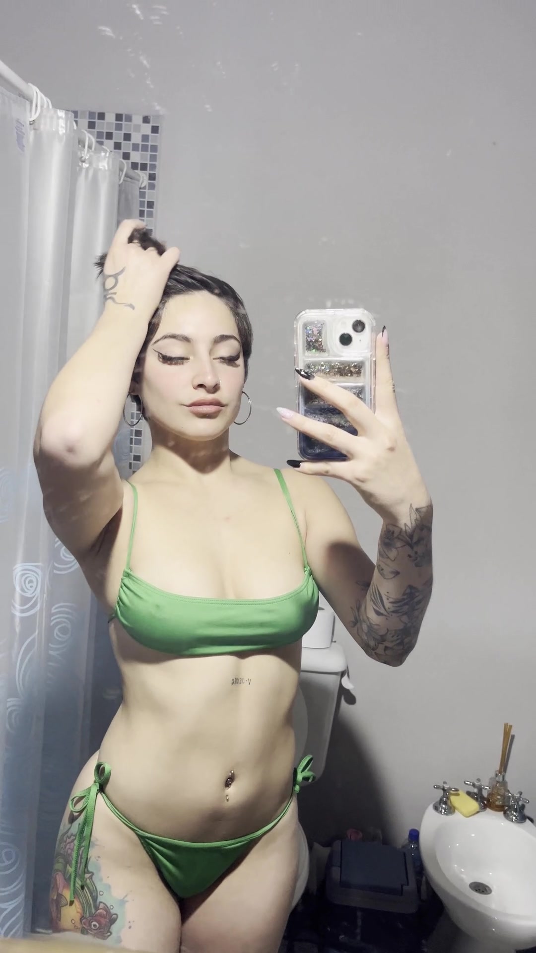 Do you prefer naturals - free porn video