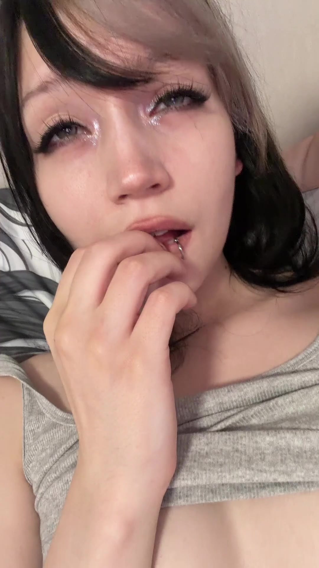 i need to be quieter lol - free porn video