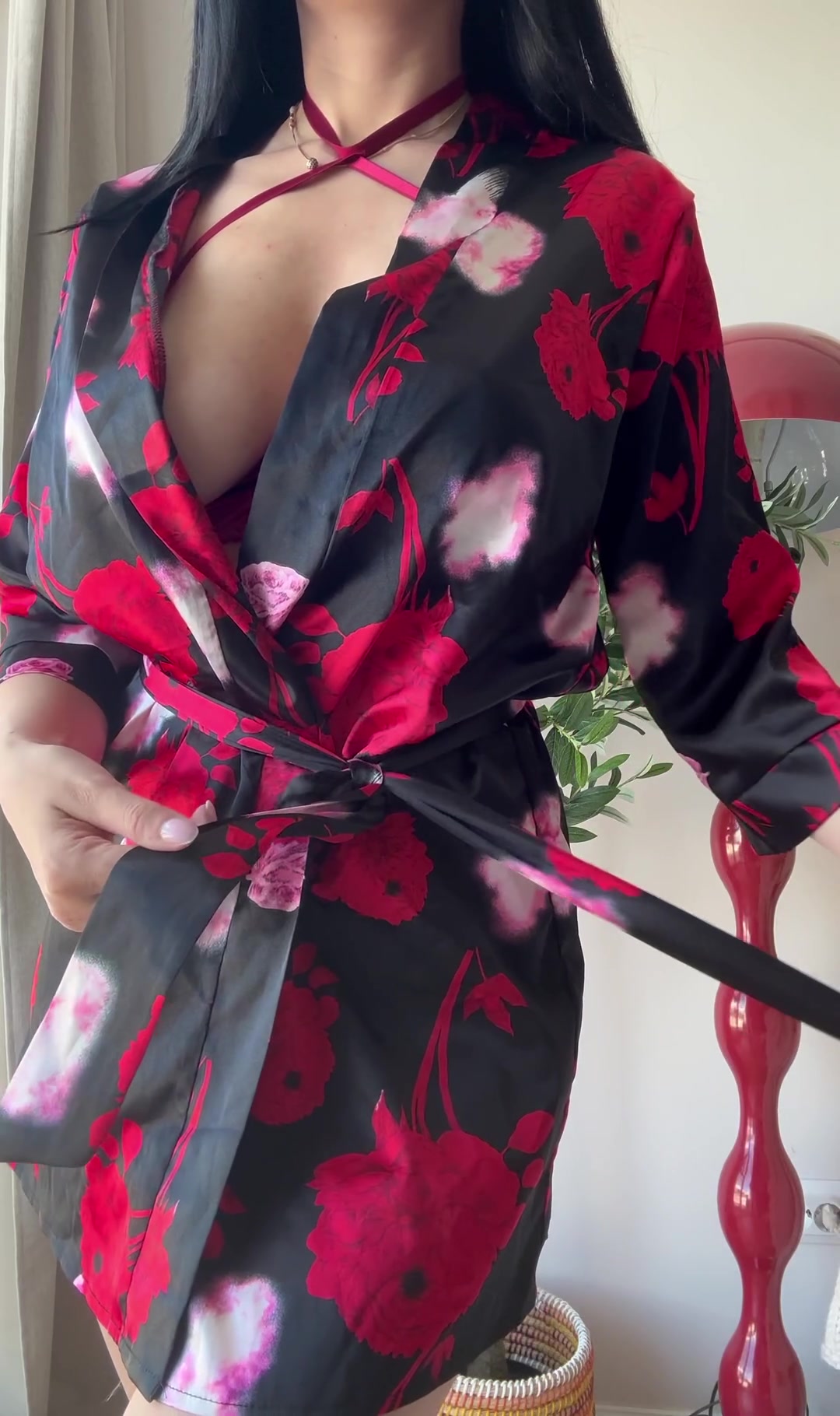 Red is my colour - free porn video