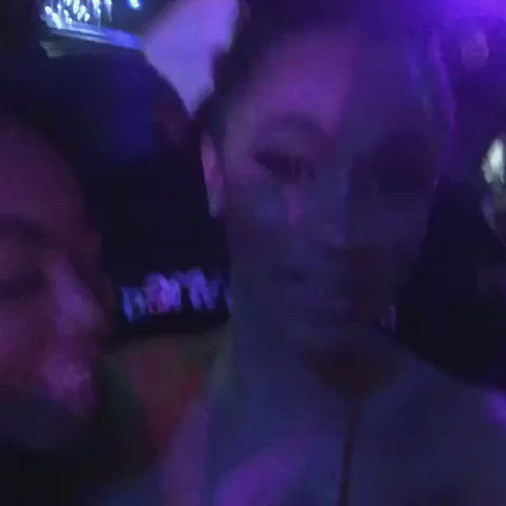 Cardi french kiss random hoe - free porn video