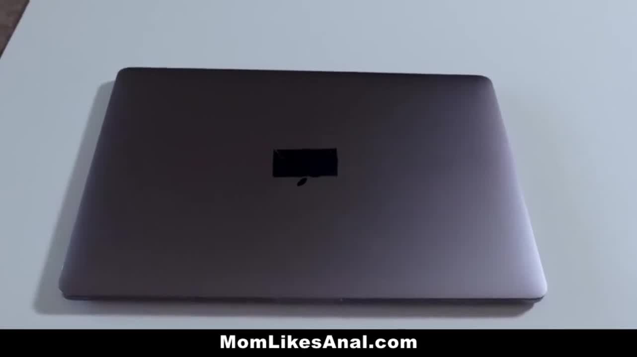 Teacher Can Give 'A' Grade if The Student Satisfies Her Anal Cravings - free porn video