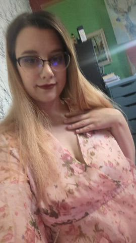 You regular nerdy girl next doors ♥ - free porn video