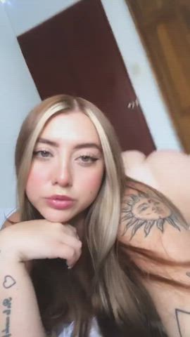 Would you smack it? - free porn video