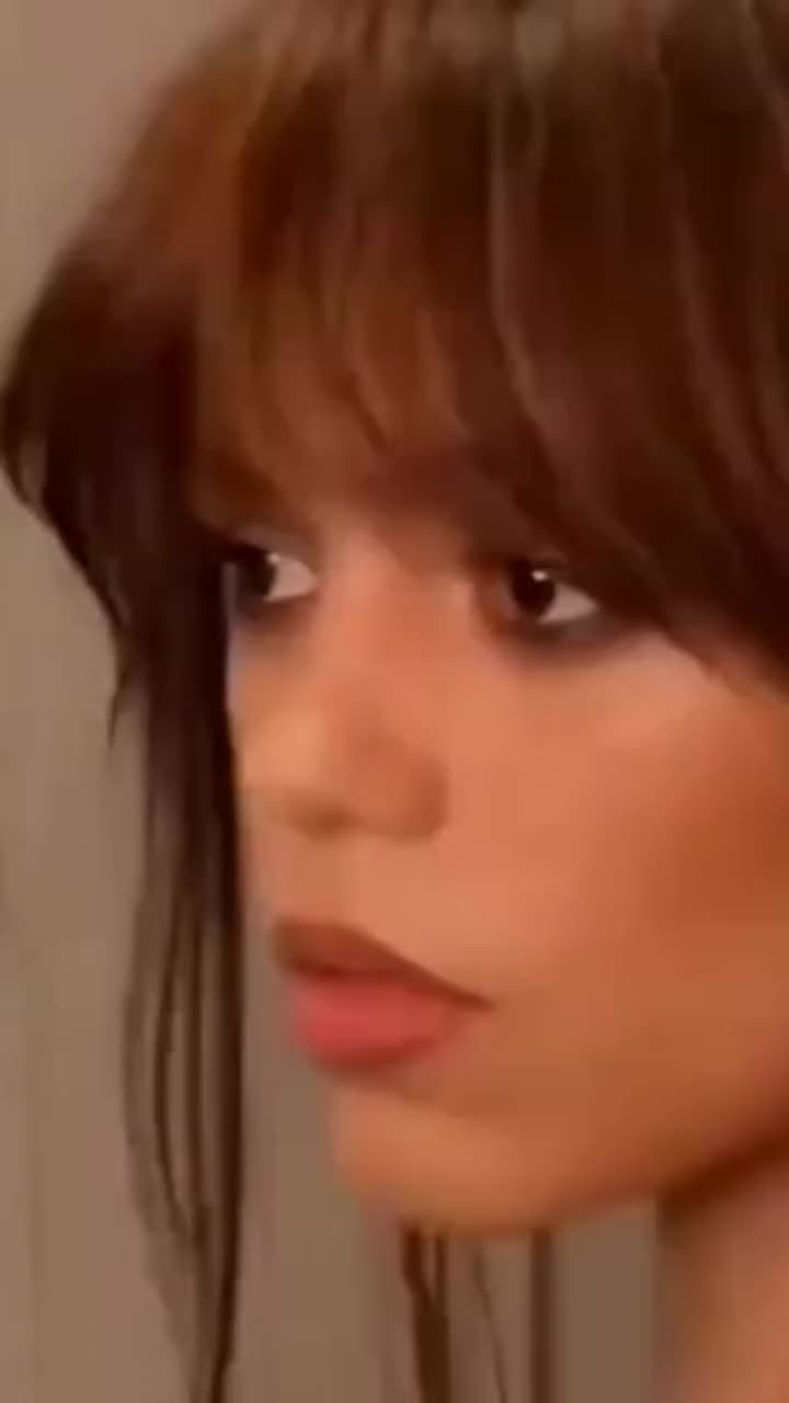 Jenna Oertega - getting addicted to making celeb edits - free porn video